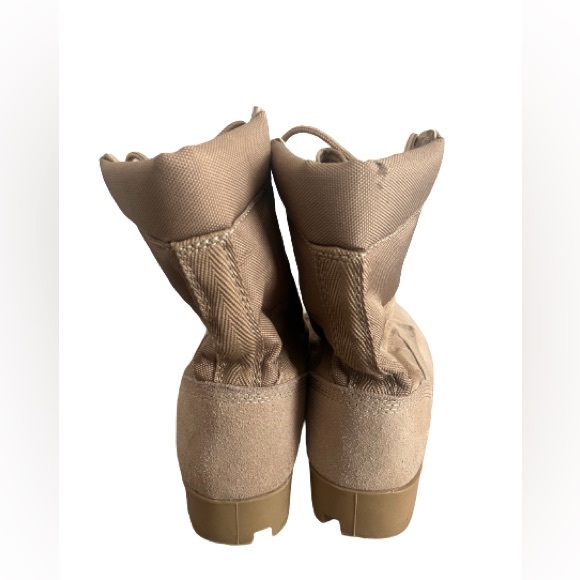 ROTHCO CLASSIC MILITARY JUNGLE BOOTS - DESERT TAN - Picture 3 of 4